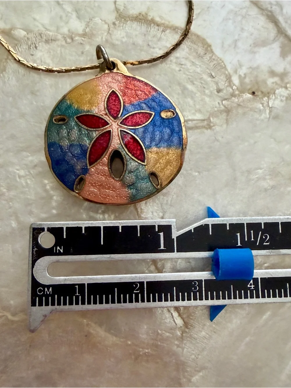 Vintage Cloisonné Enamel Sand Dollar Necklace Gold Tone Coastal Beach Boho